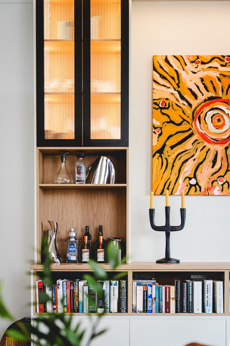 JMJ-INTERIORS-DARWIN-RESIDENTIAL-INTERIOR-DESIGNER-STYLIST-fanning-cabinetry portrait