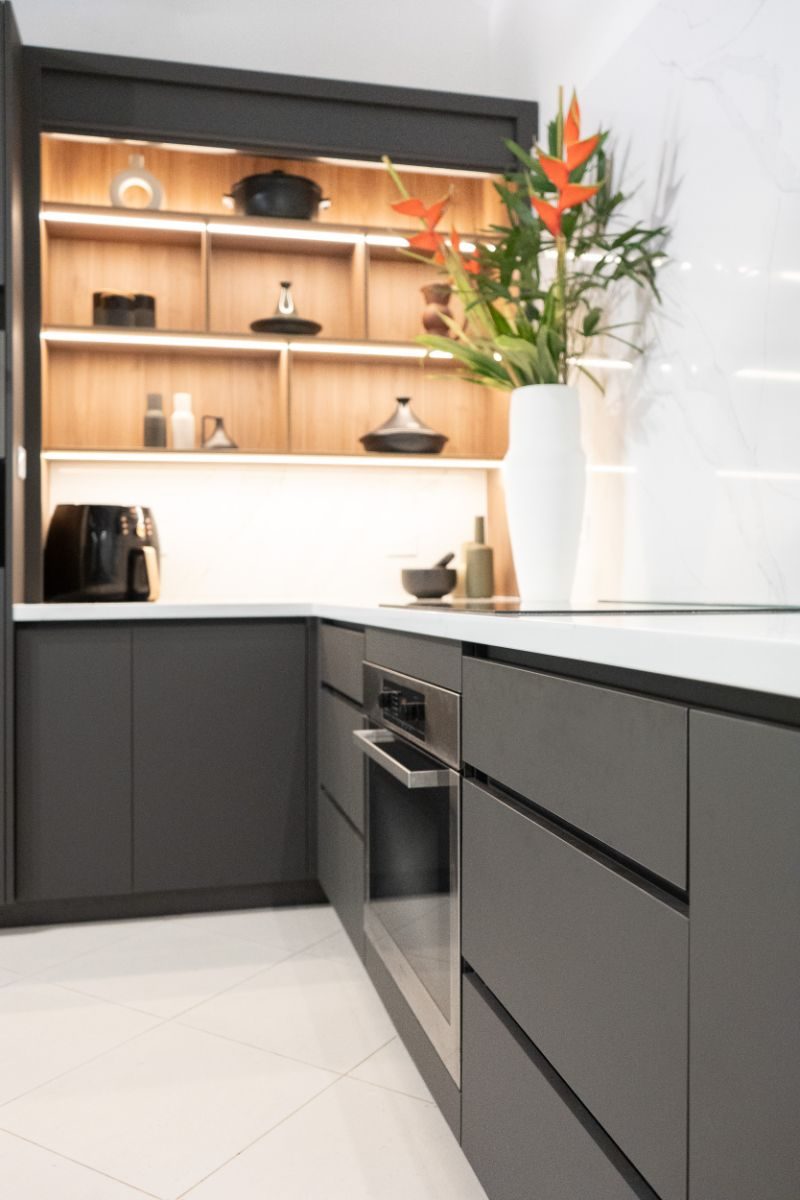 OPEN APPLIANCE CUPBOARD